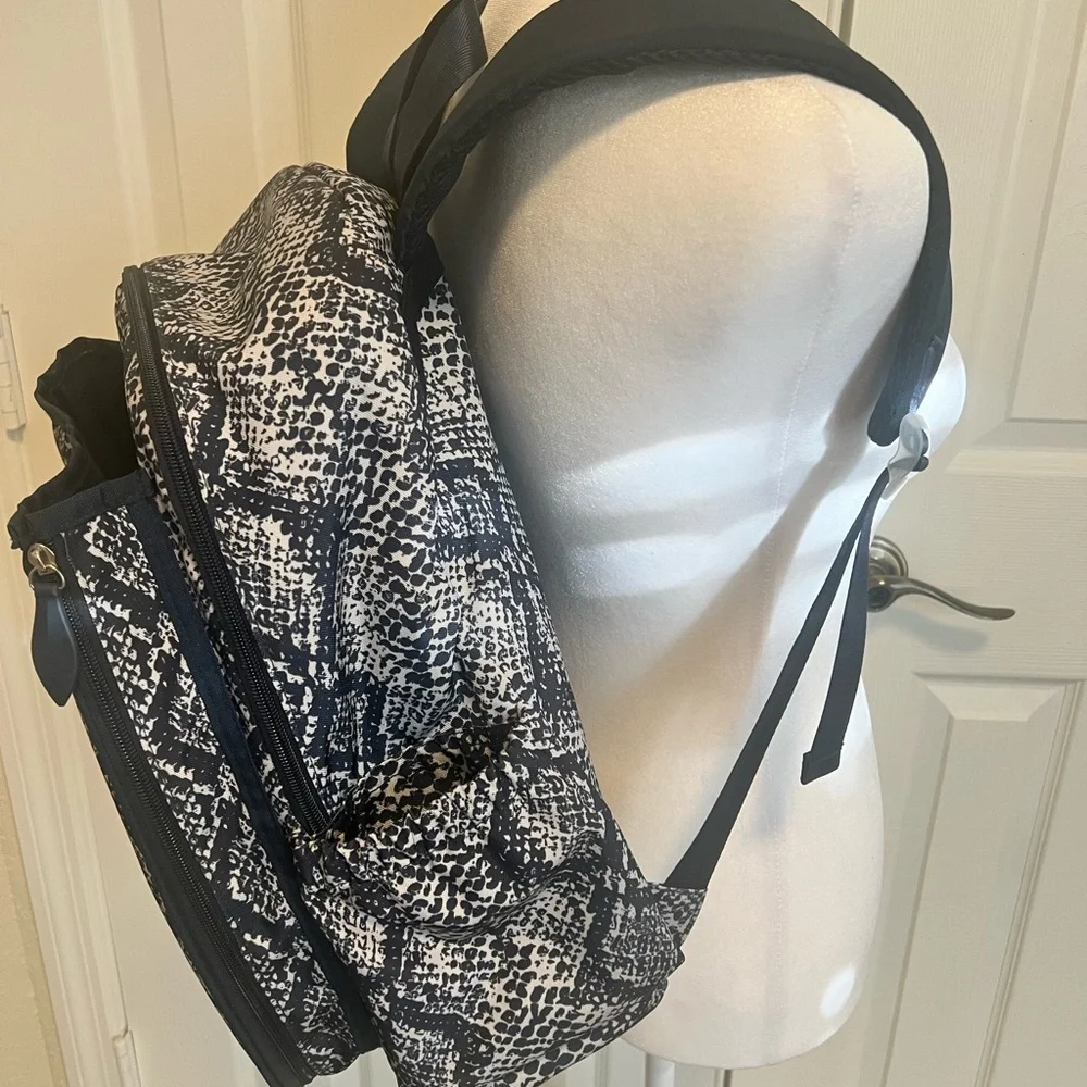 Navy and White Snake Print Tennis Backpack - Picture 3 of 4